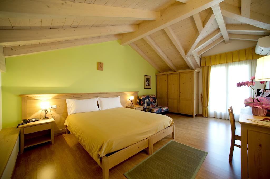 Agriturismo Maso Grener Lavis Habitación foto
